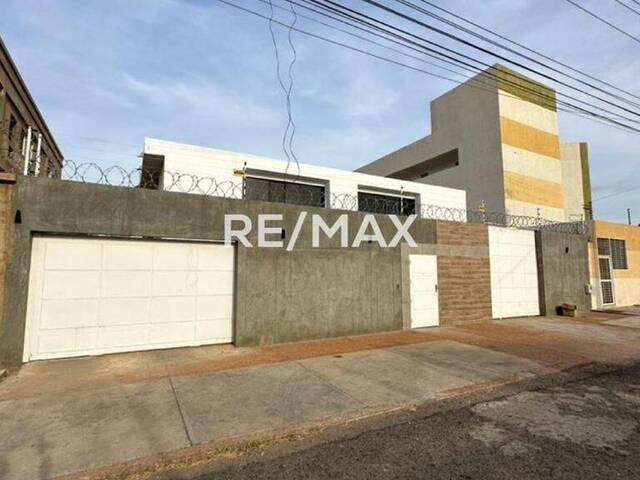 #1568 - Casa para Venta en Maracaibo - V
