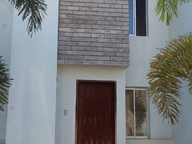 Townhouse para Venta en Maracaibo - 2
