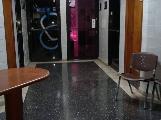 #1755 - Oficina para Venta en Maracaibo - V