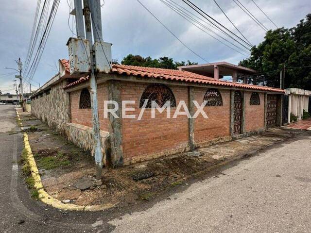 #1814 - Casa para Venta en Maracaibo - V
