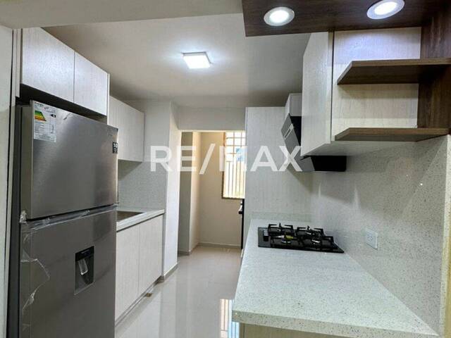 Apartamento para Alquiler en Maracaibo - 3