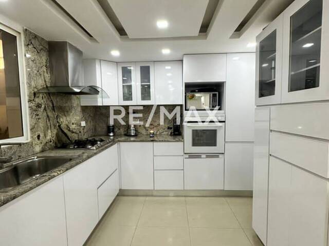 #2093 - Townhouse para Venta en Maracaibo - V