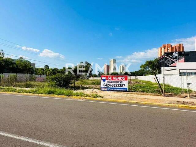 #2094 - Terreno para Venta en Maracaibo - V
