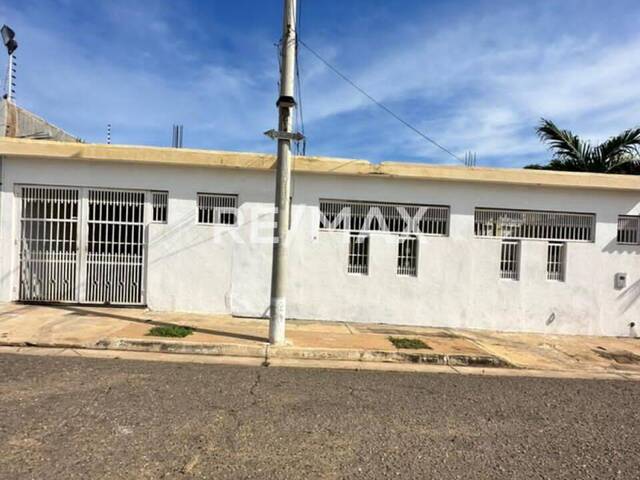 #2096 - Casa para Venta en Maracaibo - V