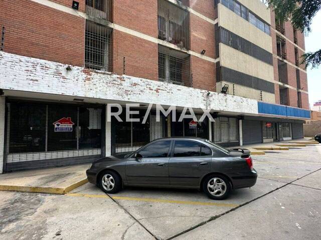 #2141 - Local Comercial para Venta en Maracaibo - V