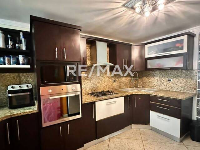 Townhouse para Venta en Maracaibo - 2