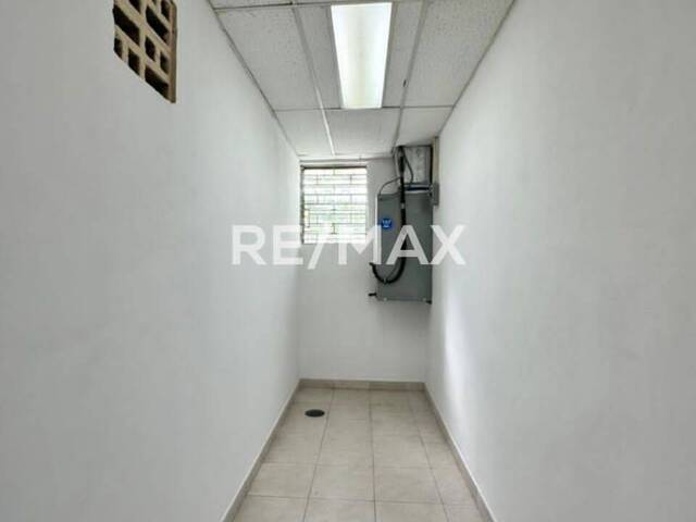 Local Comercial para Alquiler en Maracaibo - 4