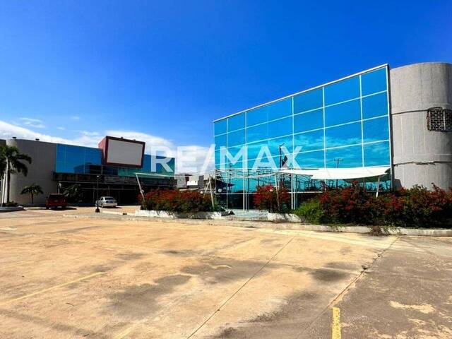Local Comercial para Alquiler en Maracaibo - 2