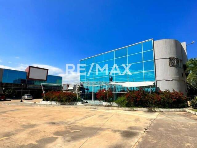 Local Comercial para Alquiler en Maracaibo - 2