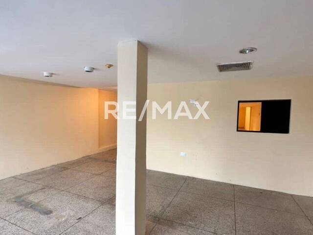 Local Comercial para Alquiler en Maracaibo - 2