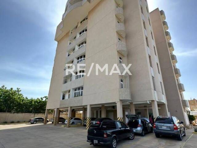 #2325 - Apartamento para Venta en Maracaibo - V