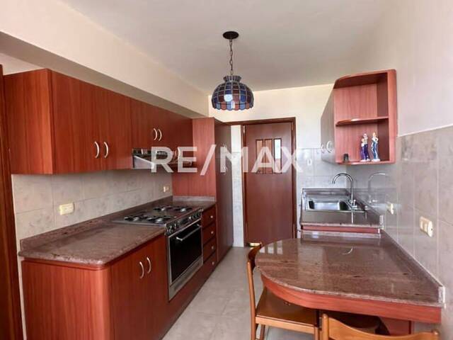 #2348 - Apartamento para Venta en Maracaibo - V