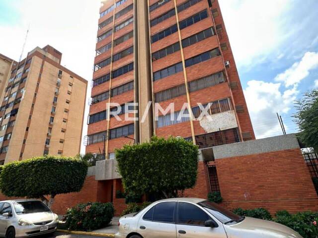 #2348 - Apartamento para Venta en Maracaibo - V