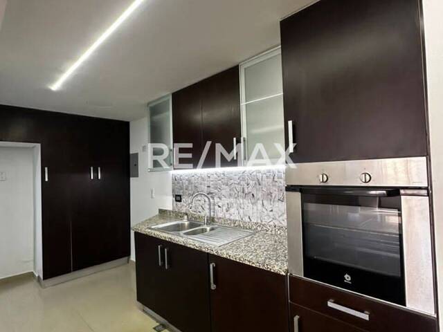 Apartamento para Venta en Maracaibo - 2