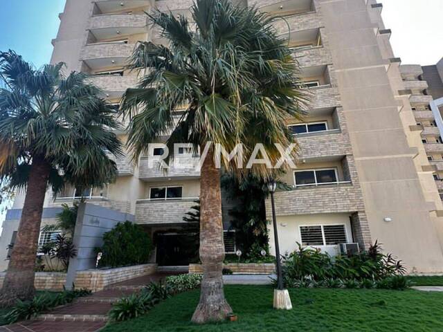 #2414 - Apartamento para Alquiler en Maracaibo - V