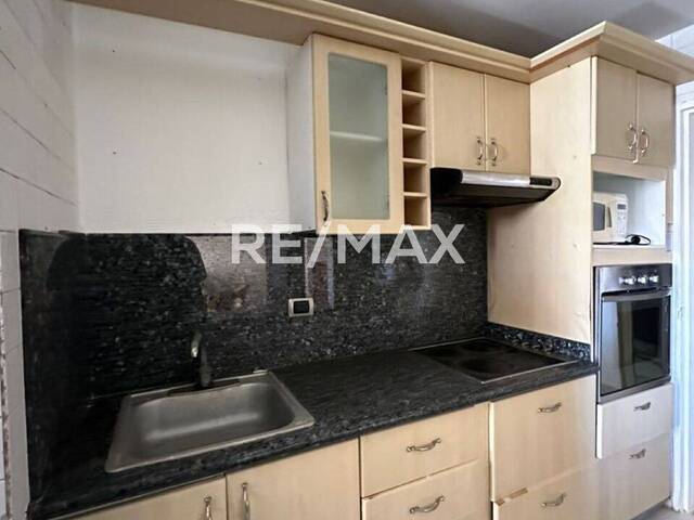 #2421 - Apartamento para Venta en Maracaibo - V