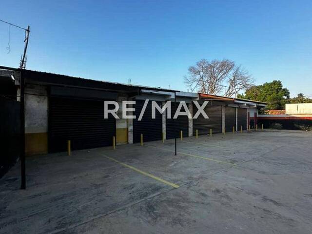 #2511 - Local Comercial para Venta en Maracaibo - V