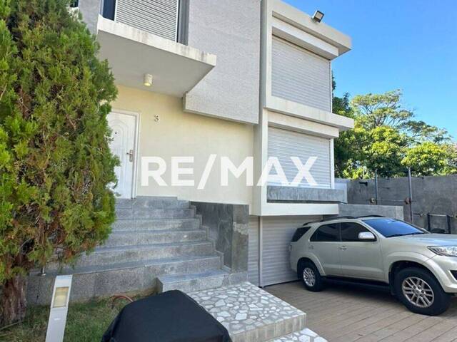 #2660 - Casa para Venta en Maracaibo - V