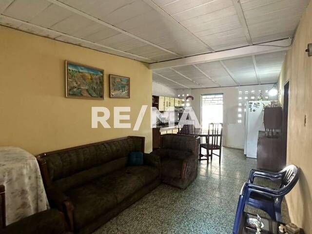 #2690 - Casa para Venta en Maracaibo - V