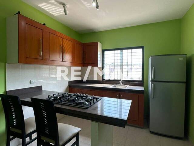 Apartamento para Alquiler en Maracaibo - 3