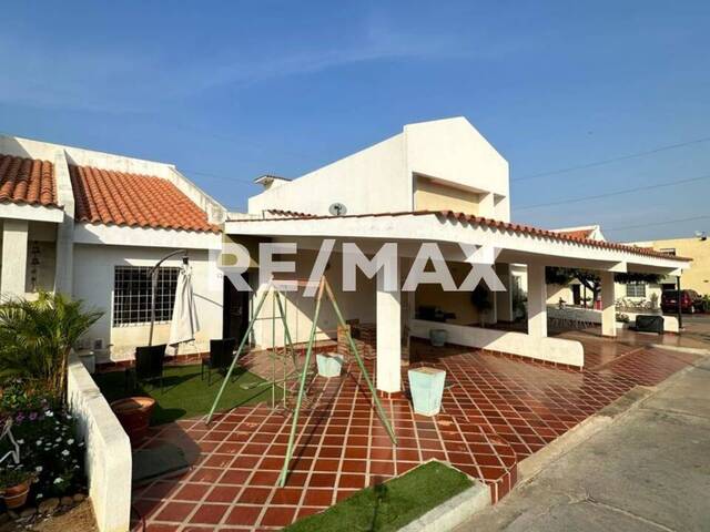#2739 - Casa para Venta en Maracaibo - V