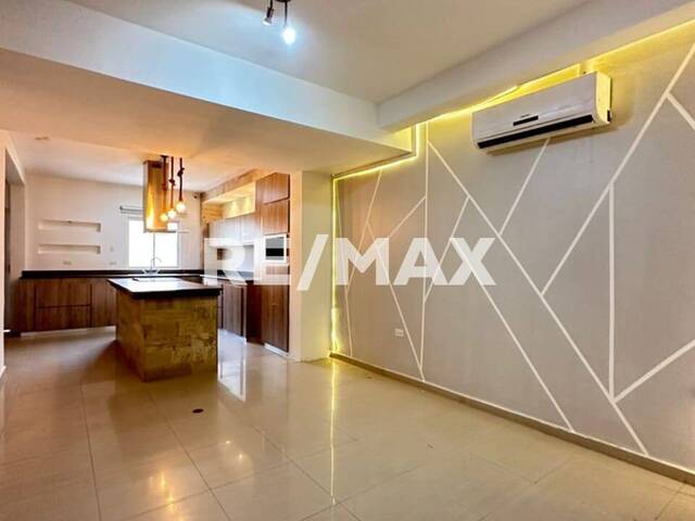 #2803 - Casa para Venta en Maracaibo - V