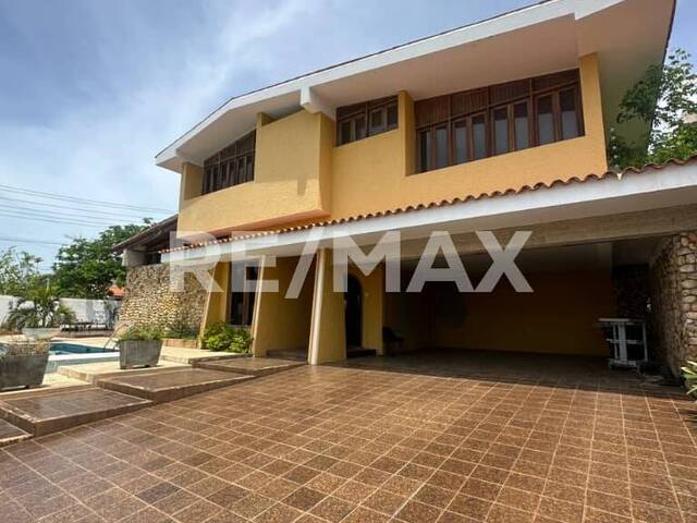 Venta en Urbanización La Estrella - Maracaibo