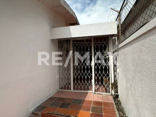 #3116 - Local Comercial para Alquiler en Maracaibo - V - 3
