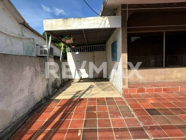 #3119 - Local Comercial para Alquiler en Maracaibo - V - 3