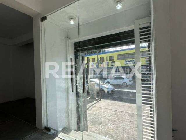 #3138 - Casa para Alquiler en Maracaibo - V - 2