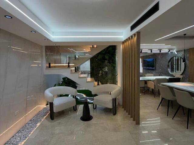 Townhouse para Venta en Maracaibo - 2