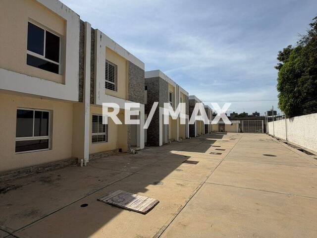 Venta en Urb. Los Olivos - Maracaibo