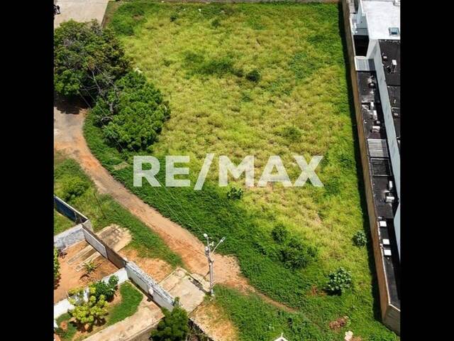 Venta en Urb. Lago Mar Beach - Maracaibo