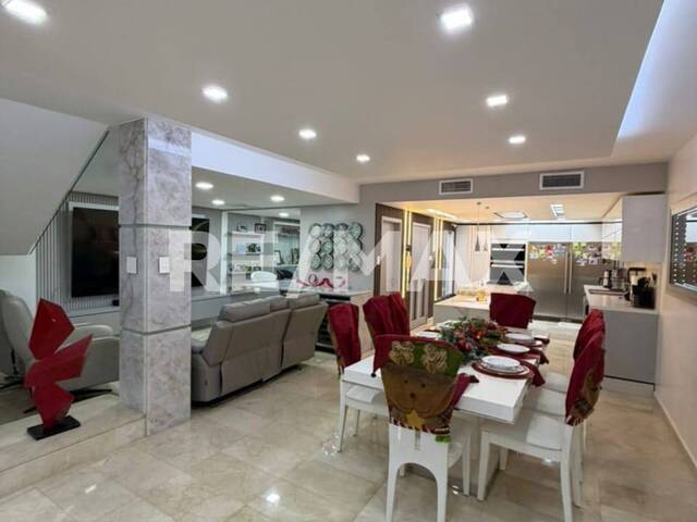 Townhouse para Venta en Maracaibo - 2